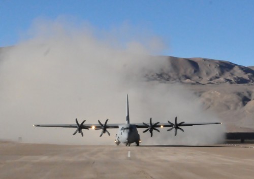 Máy bay vận tải C-130J Ấn Độ bất ngờ hạ cánh ở Daulat Beg Oldi